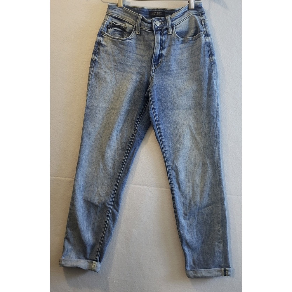 Judy Blue , Boy Friend Fit, Mid Rise ,Women's Blue, Cuff Design,‎  Size 0/24
